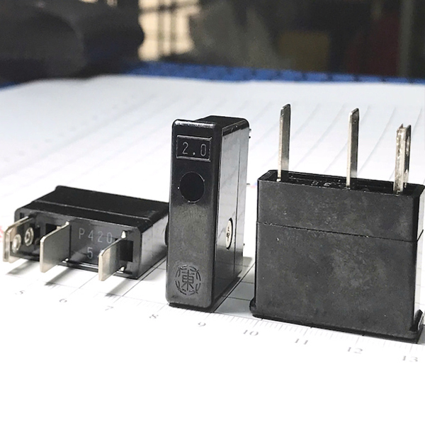 Cầu Chì Daito SP420 2.0